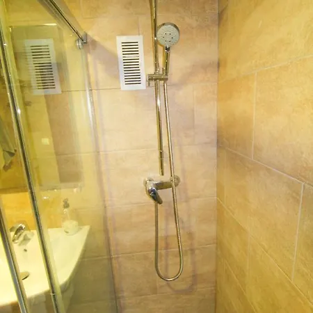 Vistas Al Mar: Beachfront Getaway With Pool And Sports Facilities * Alicante