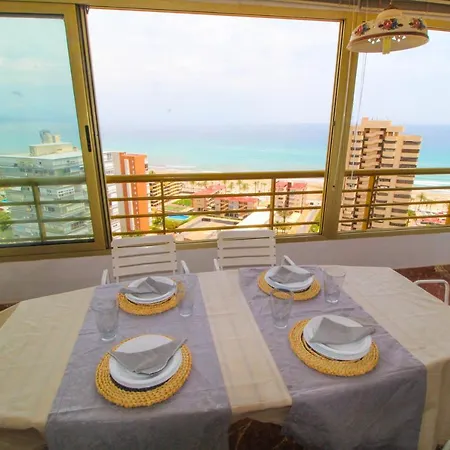 Vistas Al Mar: Beachfront Getaway With Pool And Sports Facilities Apartment *
