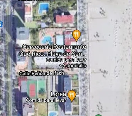 Vistas Al Mar: Beachfront Getaway With Pool And Sports Facilities * Alicante